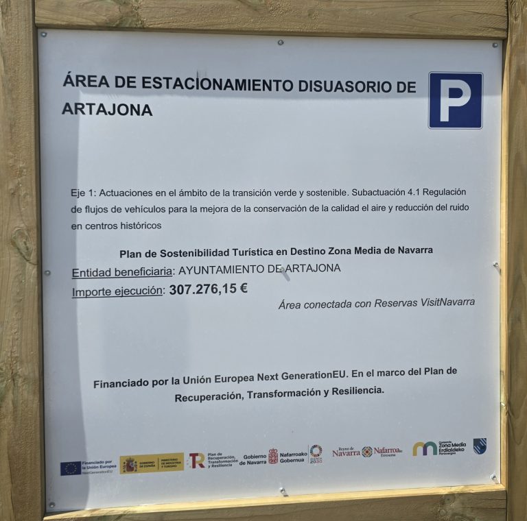 Área de estacionamiento disuasorio de Artajona